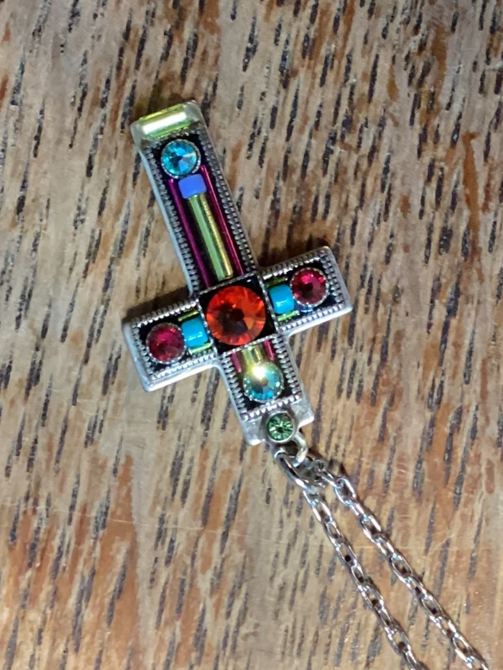 Firefly petite cross - Picture 3 of 3